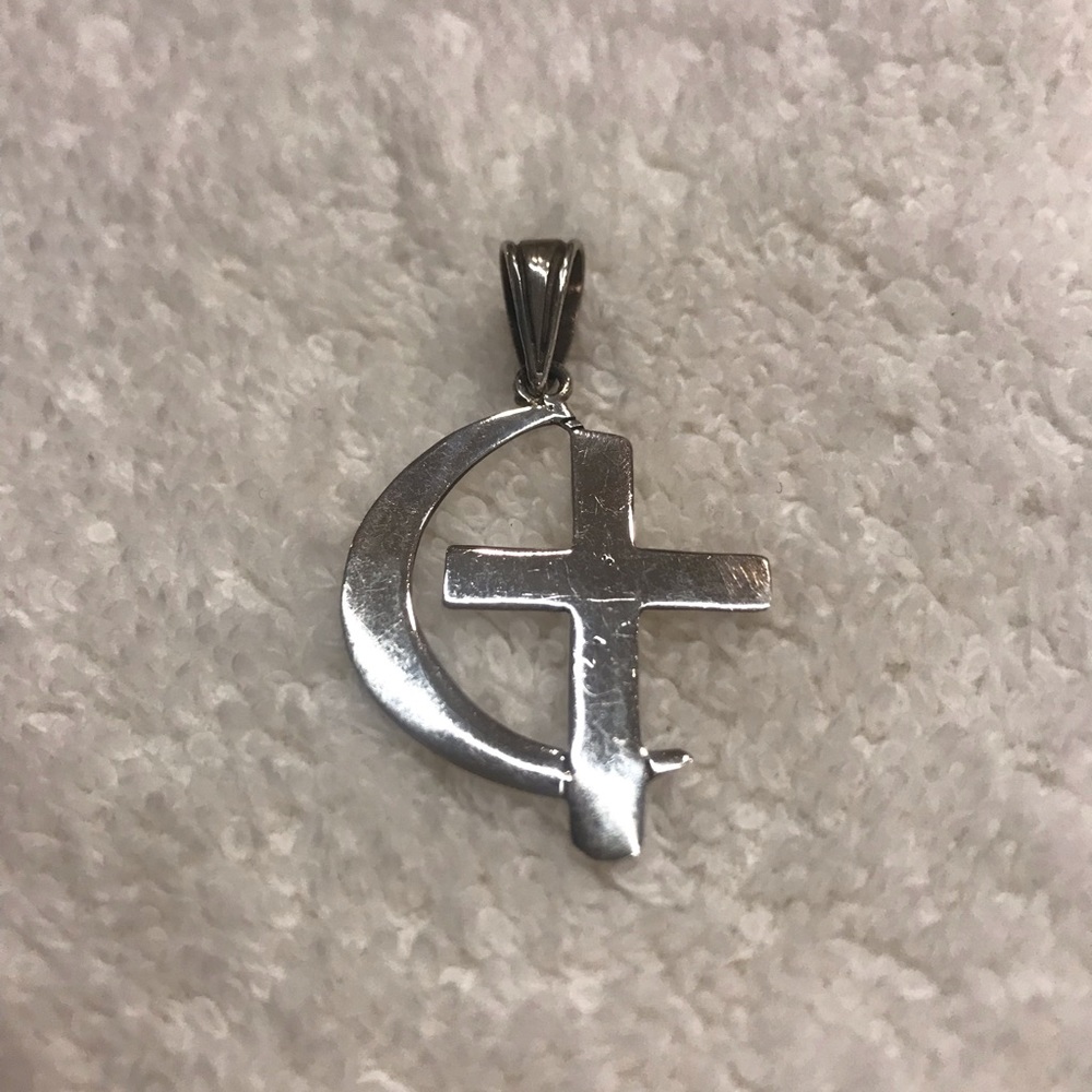 Christian/Muslim unity charm